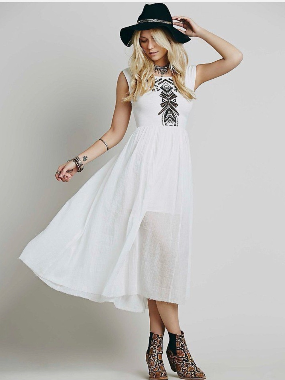 Free People Toosaloosa Slub Meadows Ivory Embroidered Midi Dress Size Large L